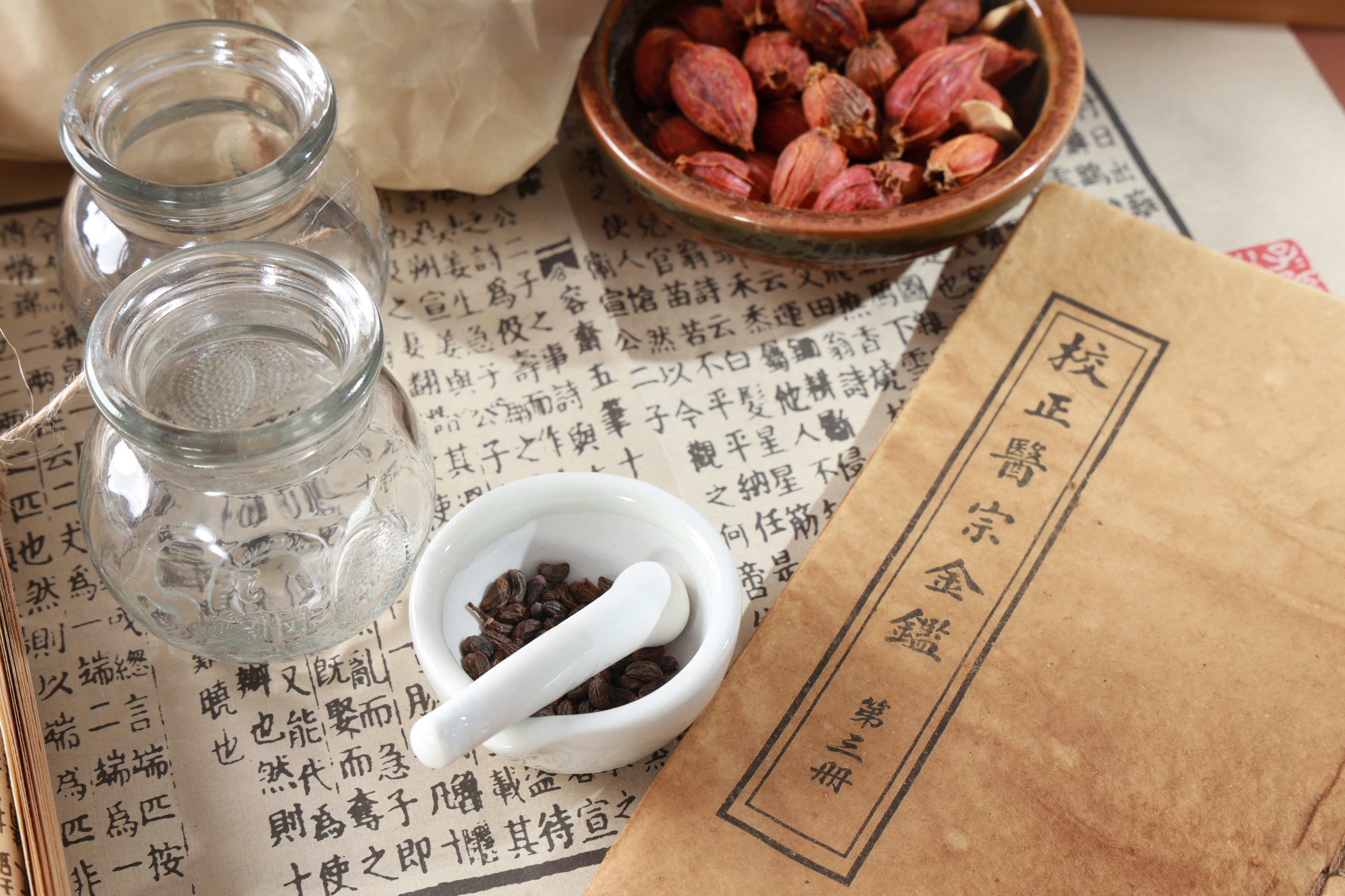 Musings on Lady Tan’s circle of women by Lisa See